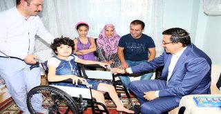 Sürpriz Ziyarette Sürpriz Hediye