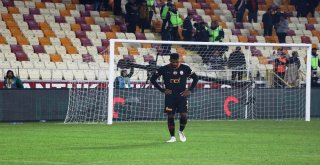 Spor Toto Süper Lig: Evkur Yeni Malatyaspor: 2 - Galatasaray: 0 (Maç Sonucu)