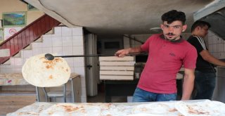 Kerkükte Başladığı Mesleğini Samsunda Devam Ettiriyor