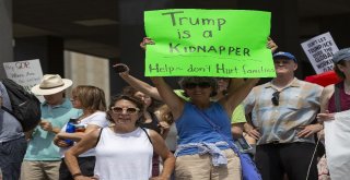 Abdde 10 Binlerce Kişi Trumpın Göçmen Politikasına Karşı Sokağa Çıktı