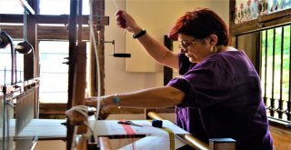 Unutulan Sanatı Yeniden Canlandırıyorlar