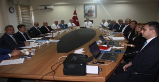 Bakka Bartında Toplandı