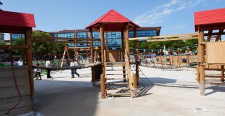 Altınordu Belediyesinden Yeni Mahalleye Modern Ve Güvenli Park