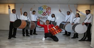 Mazruna Halk Dansları Ekibi Türkiyeyi Temsil Edecek