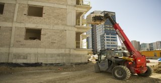 (Özel Haber) Ankarada İnşaat Firmasından Dolar Bozduran Müteahhitlere Bedava Hizmet