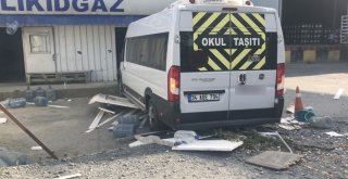 (Özel) İstanbulda Servis Minibüsünün Karıştığı Feci Kaza Kamerada