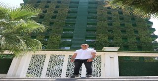 Dört Bir Yanı Sarmaşıklarla Kaplı Türkiyenin Tek Yeşil Apartmanı Adanada