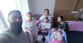 Enfeksiyondan Hayatını Kaybeden Kadının Mezarı Açıldı