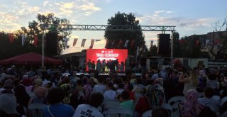 Yaz Spor Okullarında Eğitim Alan Çocuklar Ödüllendirildi