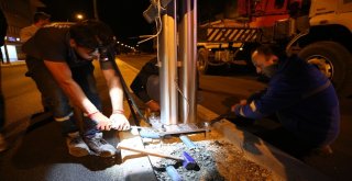 13 Şubat Caddesinde Aydınlatma Çalışmaları Başladı
