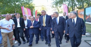 Moskovadaki Türkiye Festivali Muhteşem Başladı