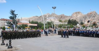 88 Yaşındaki Kore Gazisi, Törende Rahatsızlanınca Polis Otosu İle Evine Götürüldü