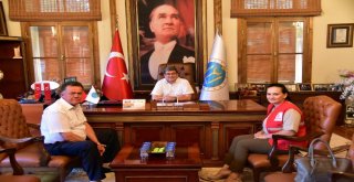 Başkan Can Kurban Vekaletini Kızılaya Verdi