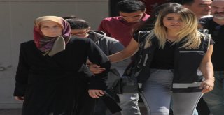 Ankara Emniyetindeki Fetöcü Polis Eşlerinin Ablası Adanada Yakalandı