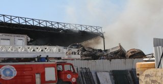 Serik Sanayi Sitesinde Yangını