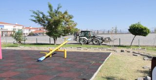 Beypazarında Parklara Bakım Ve Onarım
