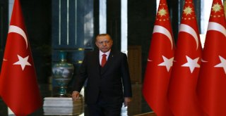 Cumhurbaşkanı Erdoğan Tebrikleri Kabul Etti