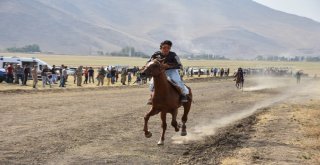 Terör Bitti, Ata Sporu At Yarışları Hız Kazandı