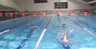 Yüzme Havuzu Kısa Sürede Faaliyete Geçiyor