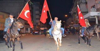 Karacasuda Atlı Fener Alayı