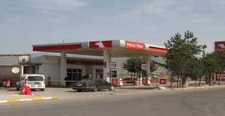 Ardahanda Petrol İstasyonunda Patlama: 1 Yaralı