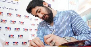 Yusuf Efe Göçer, Okurlarıyla Buluştu