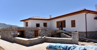 Lâdikli Ahmet Hüdainin Evi Restore Ediliyor
