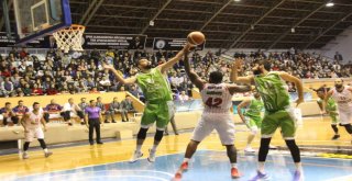 Türkiye Basketbol 1. Ligi: Karesispor: 102 - Yeni Mamakspor: 92