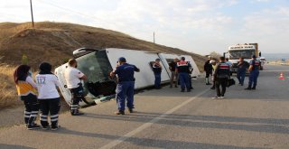 Amasyada Yolcu Otobüsü Devrildi: 1 Ölü, 12 Yaralı