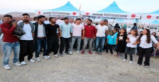 Aileleri Tarlada, Çocukları Bilim Ve Sanat Eğitiminde