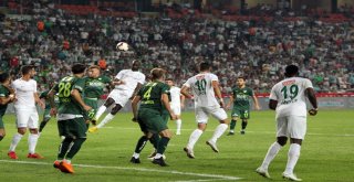 Spor Toto Süper Lig: Konyaspor: 1 - Bursaspor: 1 (İlk Yarı)