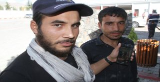 Vanda 145 Kaçak Mülteci Yakalandı