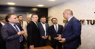 Nevşehir Heyeti, Kültür Ve Turizm Bakanı Ersoyu Ziyaret Etti