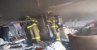 Balıkesirde Kısa Devre Yapan Ütü Yangına Neden Oldu