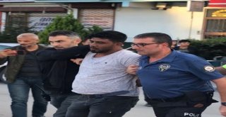 Hırsızın Yakınları  Olay Çıkardı: 3Ü Polis 6 Yaralı