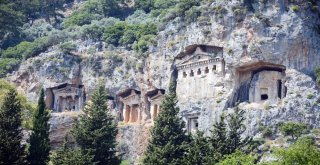 Dalyanlı Turizmcilerden Acun Ilıcalıya Çağrı