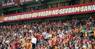 Galatasaray - Kasımpaşa Maçını 35 Bin 919 Kişi İzledi