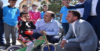 Başkan Altay, Sağlıklı Yaşam İçin Çocuklarla Pedal Çevirdi
