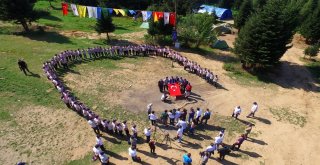 Uludağın Eteklerine 12 Ay Gençlik Kampı İnşa Ediliyor