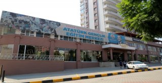 Büyükşehirden Öğrencilere Doğru Tercih Desteği