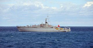 Türk Ve Alman Gemileri Yardım Talebine Kayıtsız Kalmadı