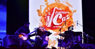 3. Beylikdüzü Cz Festivali Dolunay Obruk İle Final Yaptı