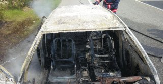 Ana Yolda Alev Alev Yandı