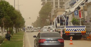 Toz Bulutu İslahiyede De Hayat Felç Etti