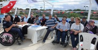 Burhaniyede Engelliler Havuzu Törenle Hizmete Girdi
