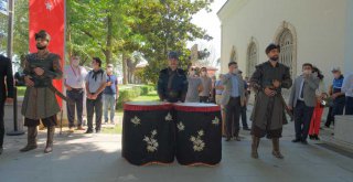 Osman Gazi Türbesi'nde ‘Sancak Nöbeti' dönemi