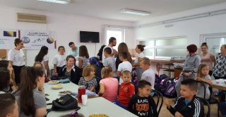 Avrupalı Türk Öğrencilerden Boşnak Yetimlere Yardım Eli