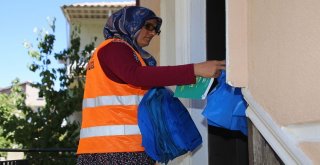 Karamanda Vatandaşlara 100 Bin Kurban Poşeti Dağıtıldı