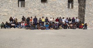 Başkalede 118 Kaçak Göçmen Yakalandı