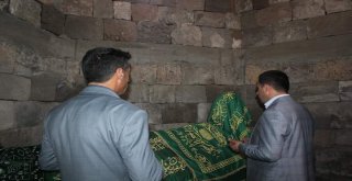 Kaymakam Uzan, Mollakent Köyündeki Tarihi Yapıları Ziyaret Etti